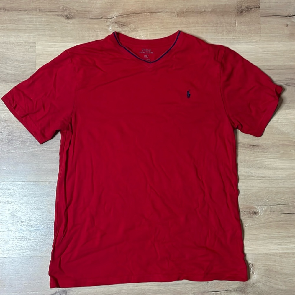 Polo Ralph Lauren Red‎ V-Neck T-Shirt. Boys Size XL. Good used condition.